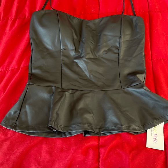 Tops - Moontree shirt